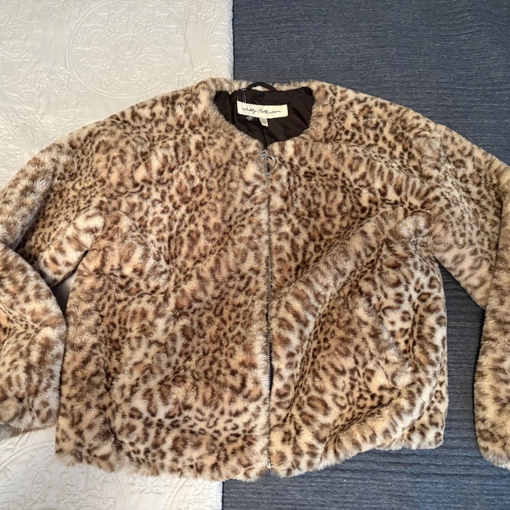 Leopard print Faux Fur zipped Jacket